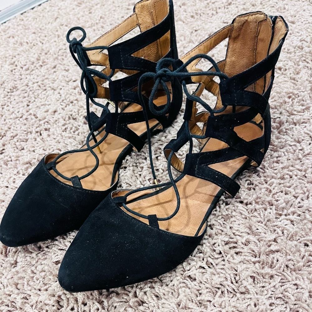 Super cute flats